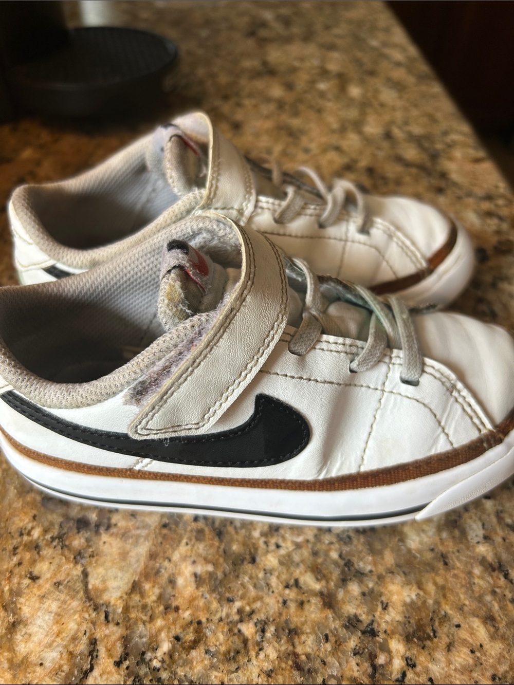 Nike Kids 10C Court Legacy Sneaker